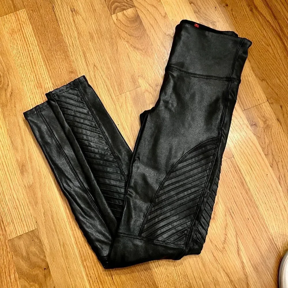 $110 NWOT Spanx Faux Leather Moto Style Black Leggings Size SMALL S/P